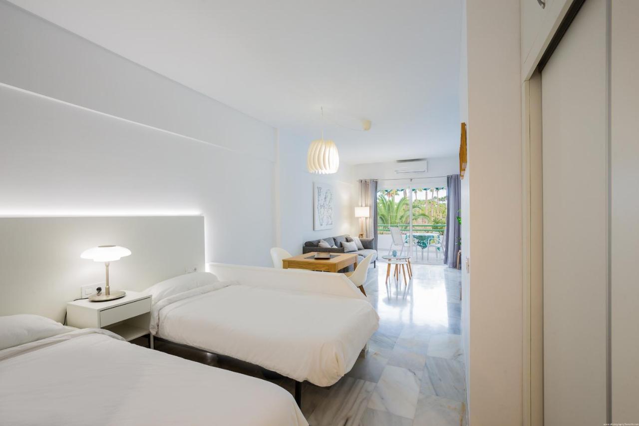 White Studio - La Caleta Costa Adeje  Extérieur photo
